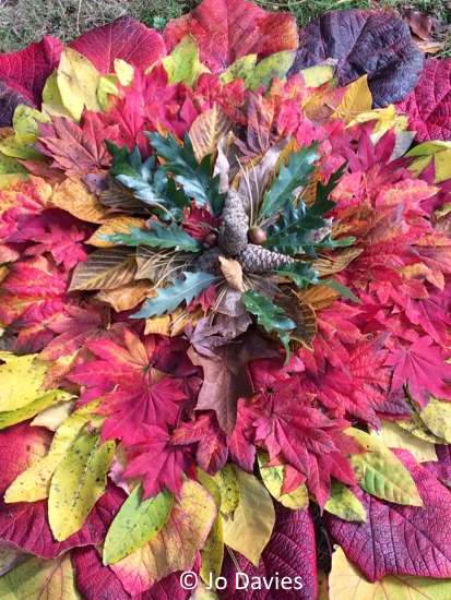 fall leaf decoration